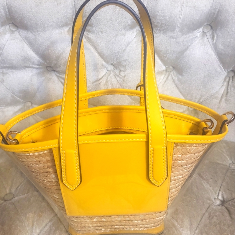 Authentic Michael Kors 5 way bag . - Picture 5 of 7